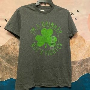 I’m a Drinker not a a fighter shirt size medium